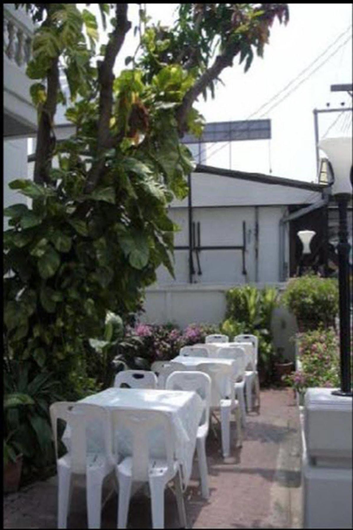 Baanbusarin Hotel Hua Hin Exterior photo